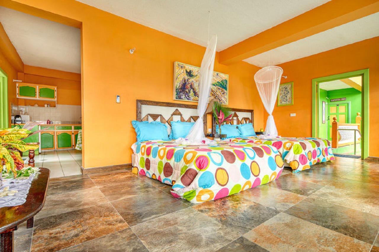 Villa Des Pitons Soufrière Exterior foto